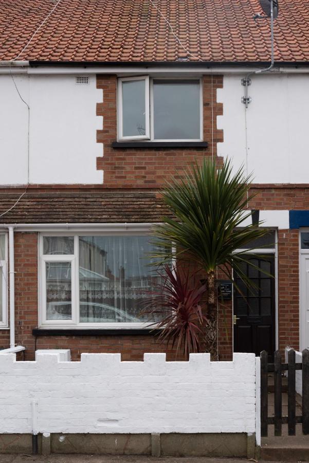 Trafalgar House Gorleston-On-Sea Exterior foto